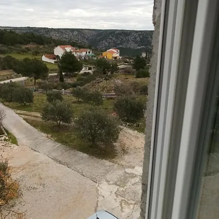 דירה Apartman Skradin *