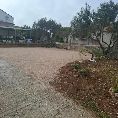 Apartman Skradin Apartment *